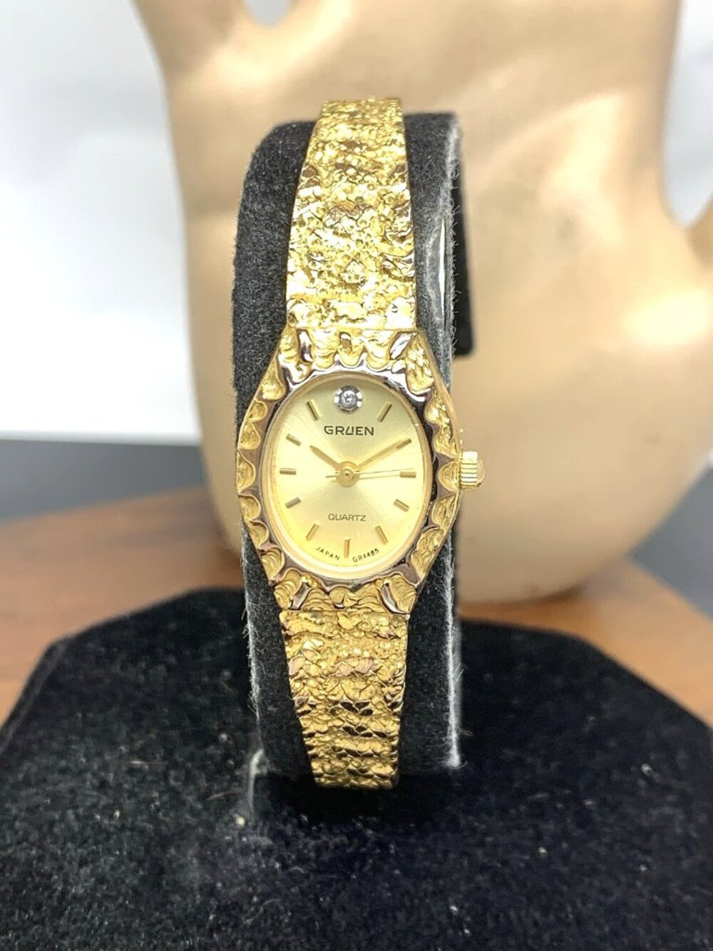 Gruen Women's Watch GR4485 Quartz Gold Dial Oval Stainless Steel Band 17mm